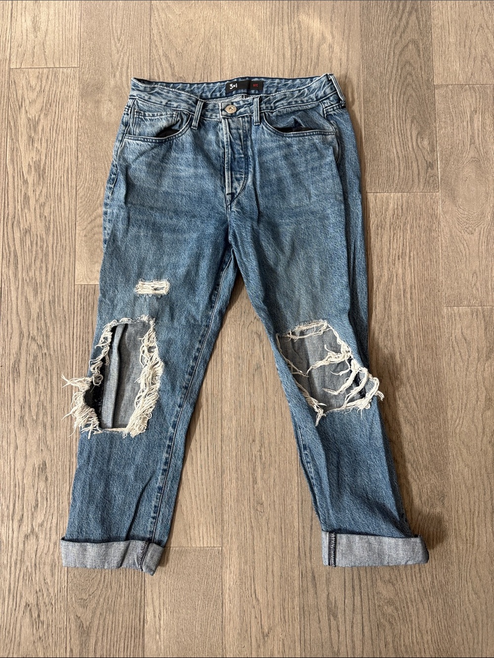 3x1 Distressed Light Blue Boyfriend Jeans
